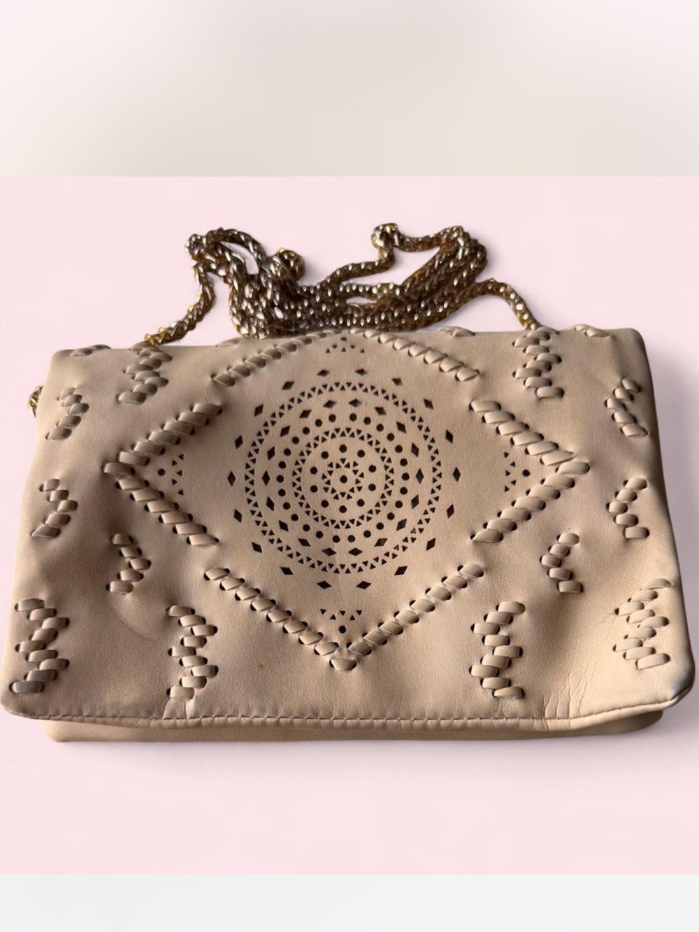 🦋Beige Laser-Cut Leather Crossbody Bag with Chain Strap